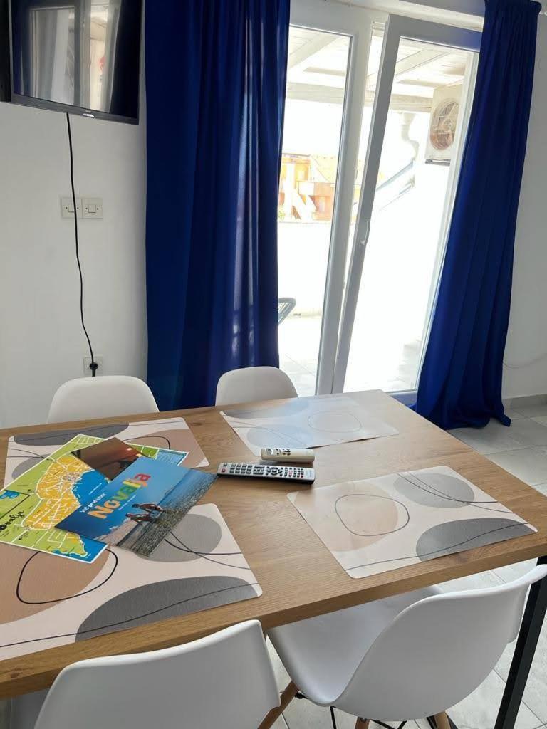 Apartmani Yin&Yang Novalja Eksteriør bilde